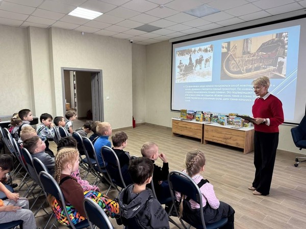 Познавательный час «От паровоза до Сапсана»