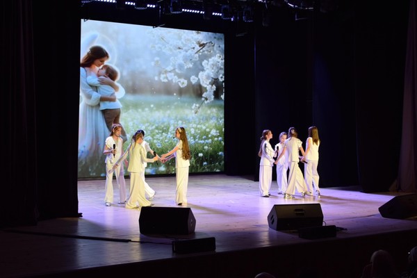 Спектакль «Я тебя слышу»