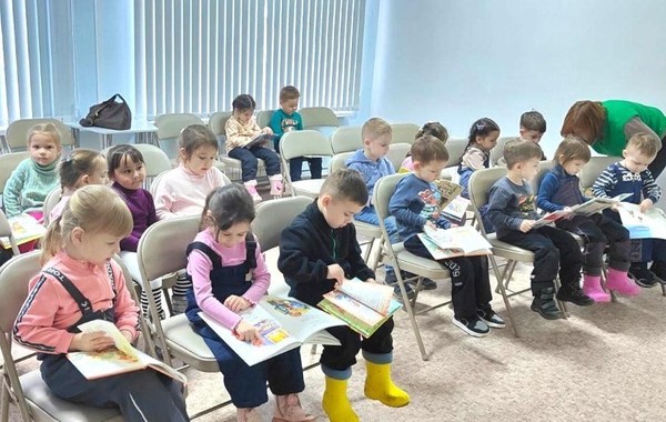 Интерактивная игра «Герои детства: книга за книгой с Михалковым»