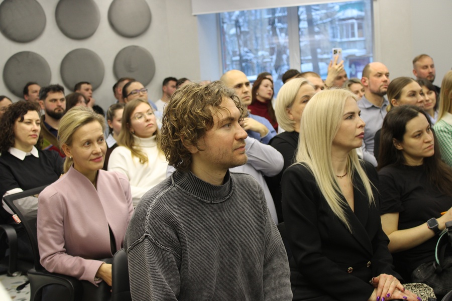 Новикова КСЕНИЯ