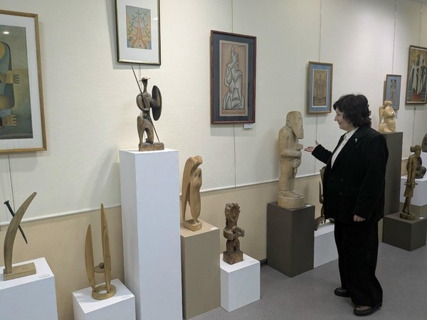 Экскурсия по персональной выставке Владимира Шарапова «Ваятель»