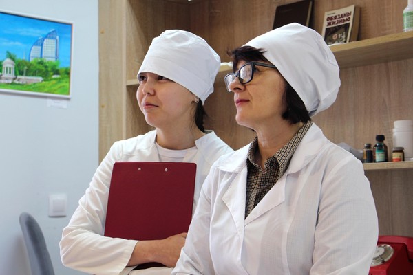 Познавательный час «Полезный разговор о вредных привычках»