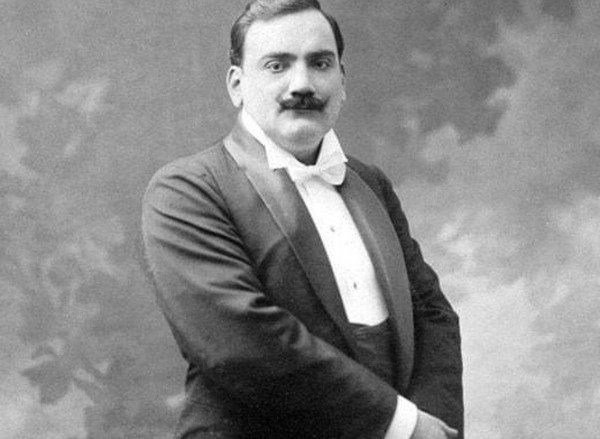 Энрико Карузо