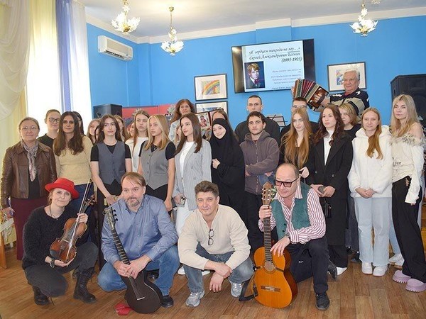 Литературно-музыкальная композиция «Я сердцем никогда не лгу…»