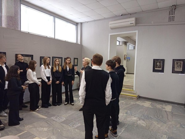 Акция «В выставочный зал с ID»