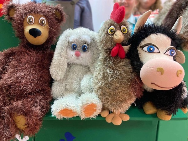 Спектакль «Лиса, Заяц и Петух»