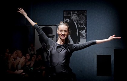 Кто автор этого безобразия?