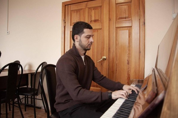 Программа «Творческий портрет в интерьере библиотеки»