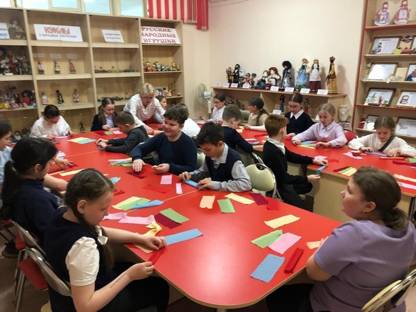 Мастер-класс «Кукла Семицветица»