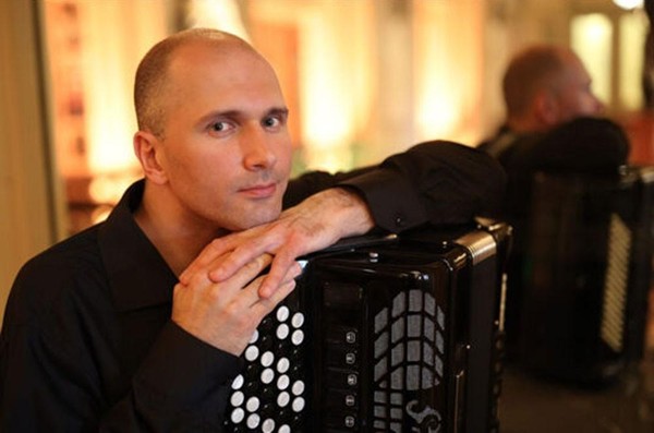 Сольный концерт Владимира Розанова «Музыка барокко и современности для баяна»