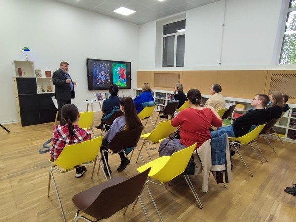 «Национальный костюм в дизайне одежды XXI века»