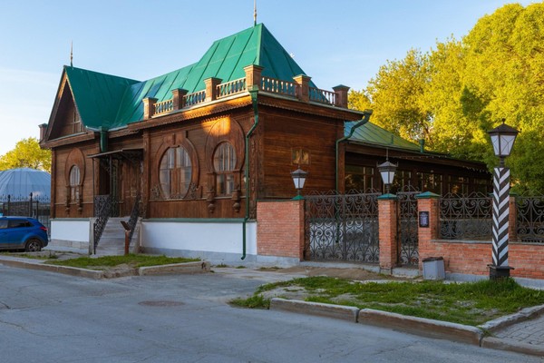 Выставка в музее «Литературная жизнь Урала ХХ века»