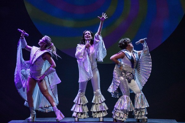 Чикаго и Mamma Mia