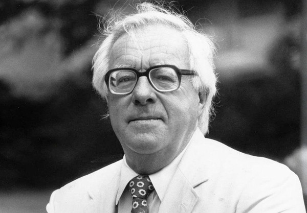 День автора «Самый известный писатель, который вырос в библиотеке Рей Брэдбери»