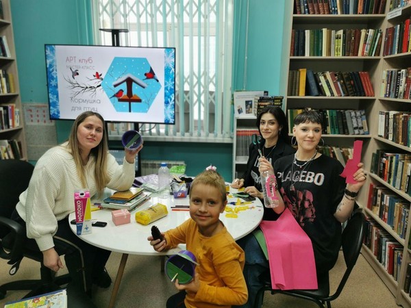 Арт-клуб. Мастер-класс «Бумажные 3D модели»