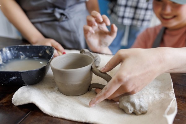 Мастер-класс «От древнего ремесла к современному искусству: волшебный мир лепки»