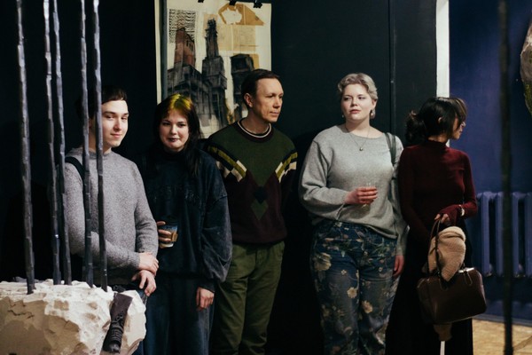 Ночная экскурсия по выставке «Мы все обязаны друг другу»