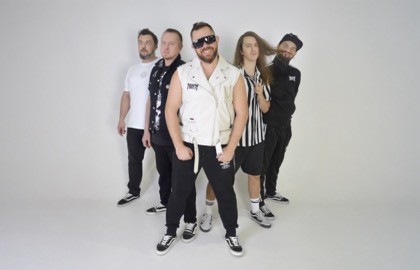 Группа «LongLong» «Большой и сольный»