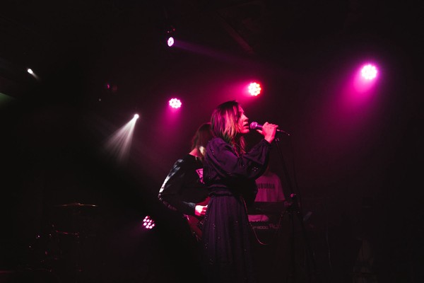 Shelter. Bananafish, Нежный призрак, Mint Tea