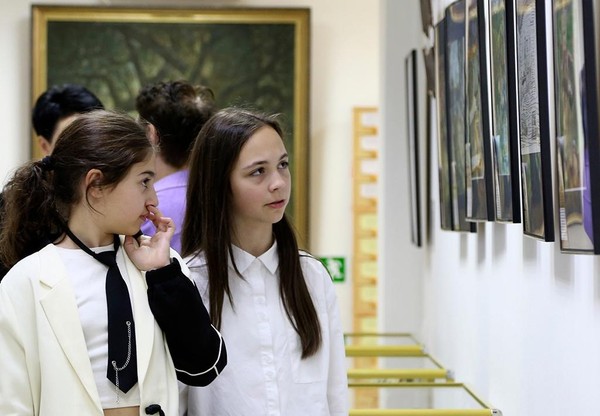 Выставка «Крымский Мост»