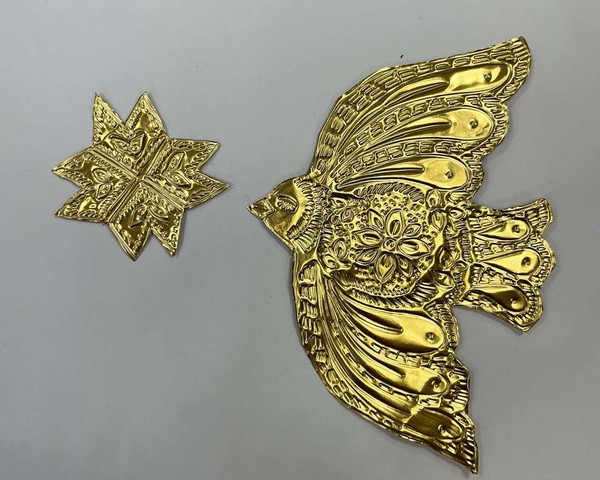 Мастер-класс «Образ птицы в технике чеканки»