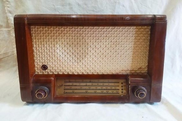 Тематическая беседа «Радиоприёмник «Родина-52»