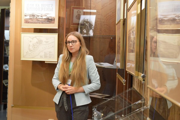 Экскурсия по выставке «Достоевский и Омск»