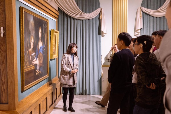 Экскурсия «Запад говорит на якутском»