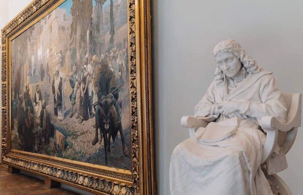 Выставка «Шедевры передвижников» и постоянная экспозиция первого этажа Михайловского дворца