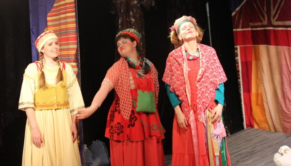 Спектакль «Аленький цветочек»