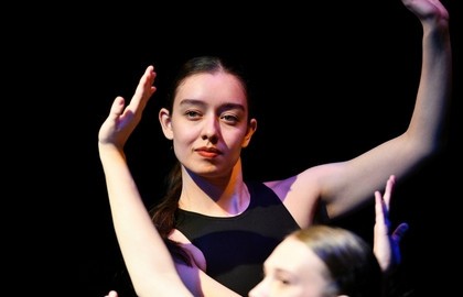 Пластические истории о любви и счастье