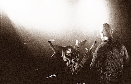 Majestat w/ Плаха, Doden Grotte