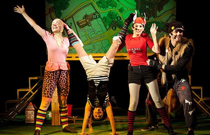 Три поросенка