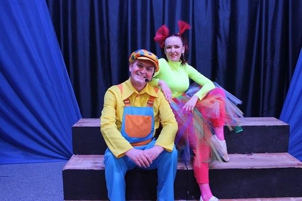 Программа «День непослушания или новые приключения Аркаши и Ириски»