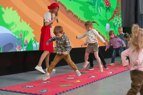 Программа «Зимние прощания, весенние встречи»