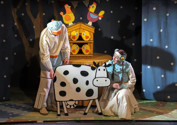 Спектакль «Петушок и бобовое зернышко»