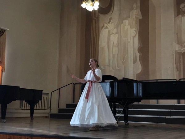 Областной конкурс юных вокалистов