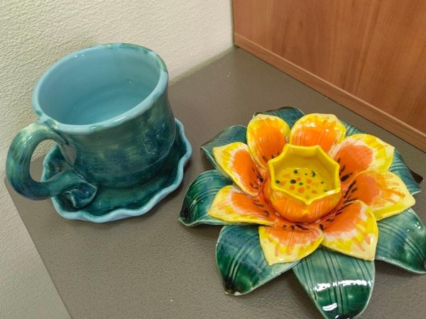 Занятие в студии керамики «Фактура»