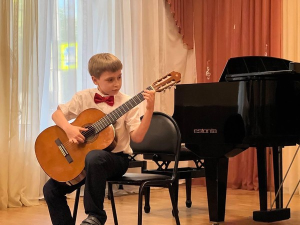 Методическое сообщение на тему Ансамбли для гитары