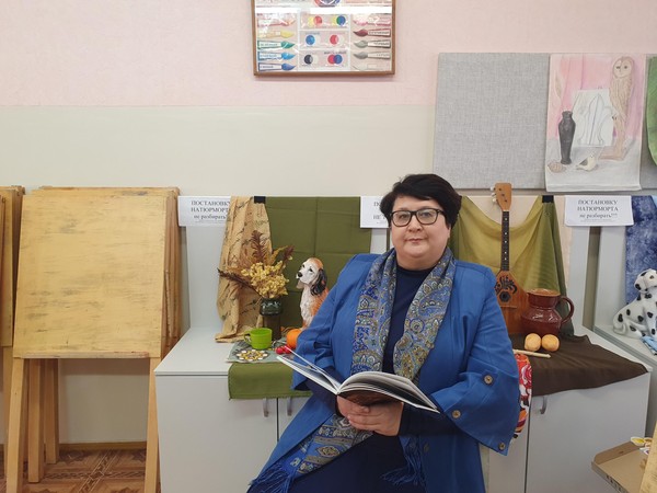 Лекция «Декоративно-прикладное искусство. Холуйская лаковая миниатюра»