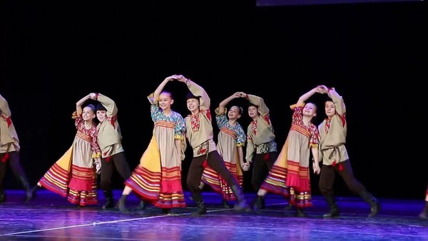 Концерт «Пролетая над нами»