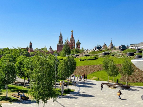 Обзорная экскурсия по парку «Зарядье»