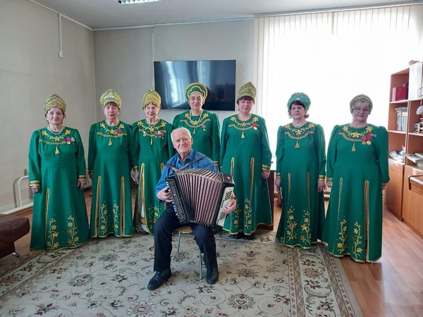 Творческая встреча с Хором ветеранов «Сударушка»
