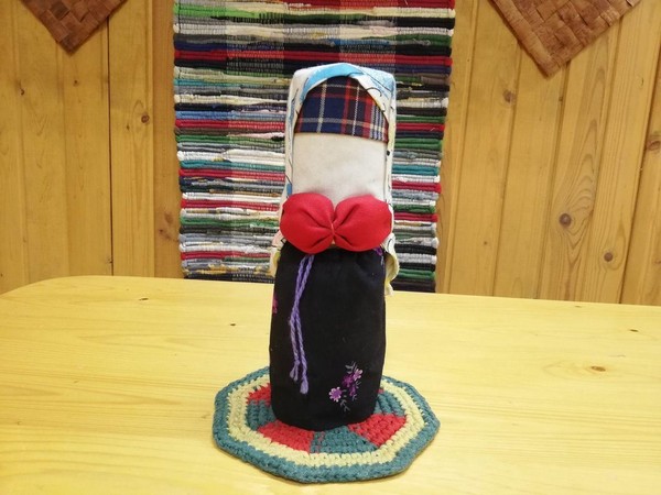 Творческая мастерская. Народная кукла