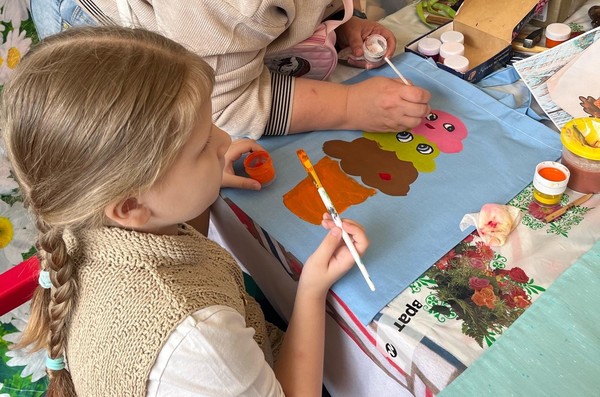 Творческая мастерская. Роспись шопперов