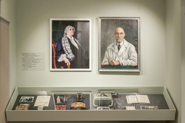 Экскурсия по экспозиции «Зубовский, 15: дом науки, литературы, искусства»