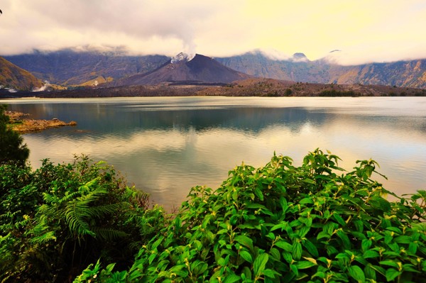 Встреча «Индонезия: путешествие по архипелагу тысячи островов» с Владимиром Снатенковым