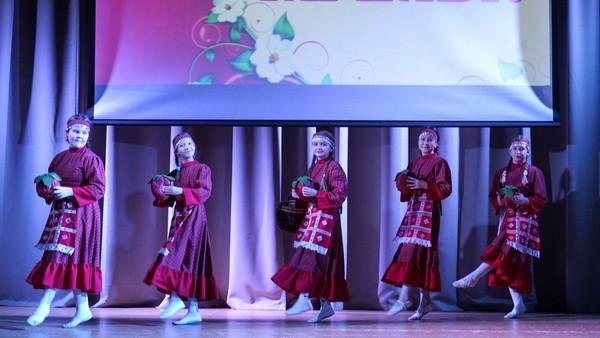 «Открытый урок с младшей группой ансамбля народного танца «Талисман»»