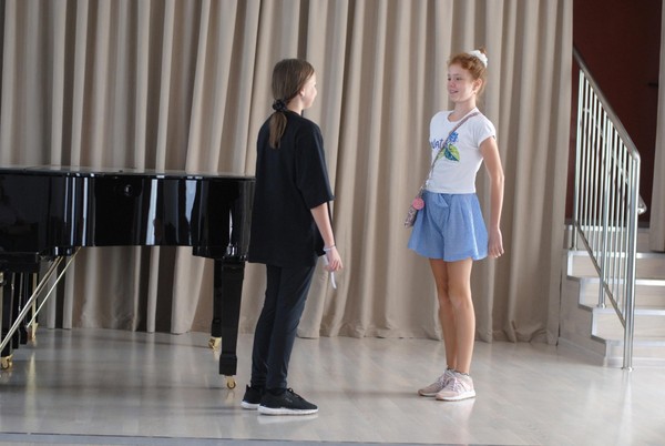 Час юмора «Музыкальные перевертыши»