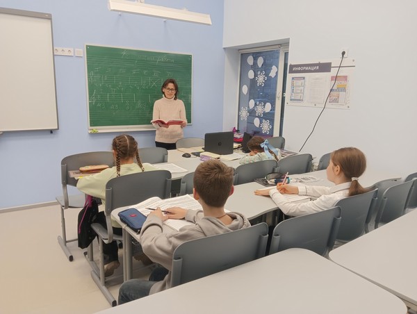 Лекция «Поэтическое обаяние»